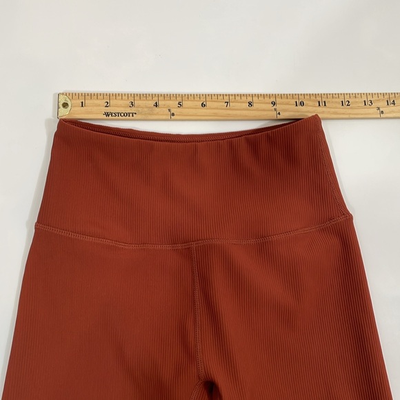 Varley Leggings Size Small Rust Color Ribbed Fabric NWOT - Picture 6 of 11